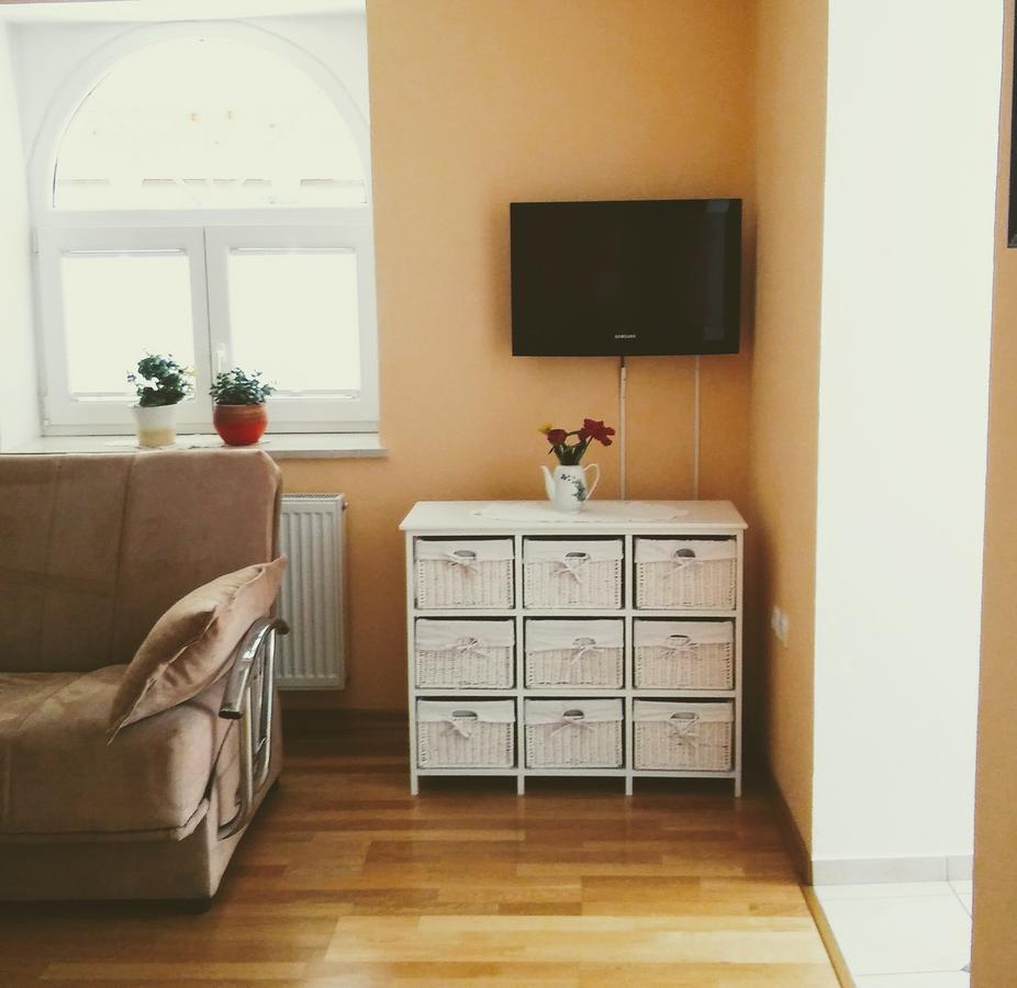 Prenocisca Angelin Hram, Tiny Apartments Markovec Exteriör bild